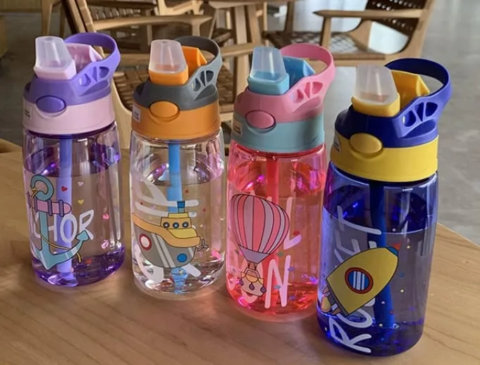 Gourdes Enfant amusantes pour une hydratation toute la journée !